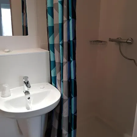 Ξενοδοχείο Du Bon Vivant 2*